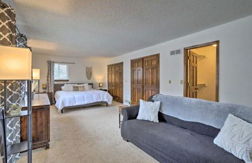 Family-Friendly Aurora Vacation Rental with Yard! - Foto 24