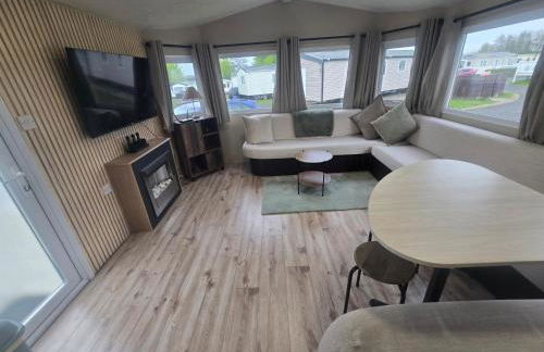 12a Mill View 4 Bed Static Caravan Marton Mere - Photo 2