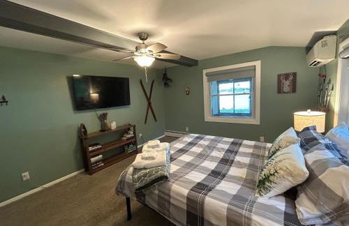 Redwood Retreat by the Lake - Foto 32