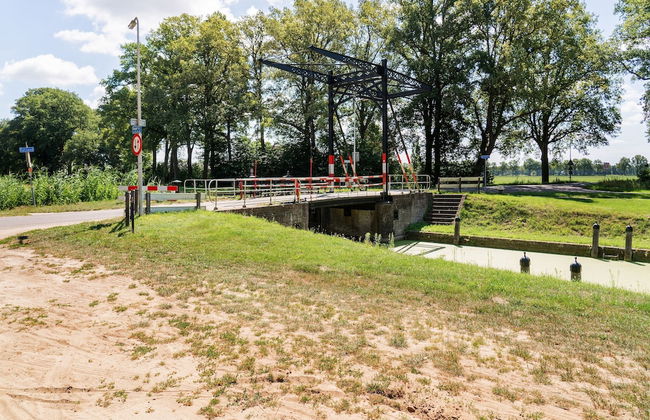 Lovely Wooden Chalet With Garden in Reutum - Photo 36