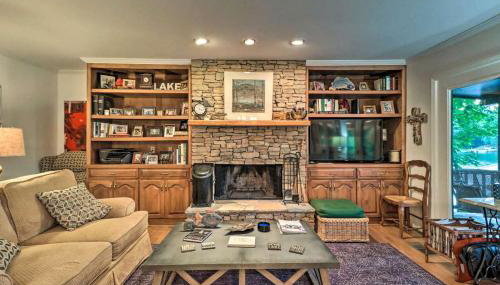Delightful Waterfront Cabin Rental Overlooking Lake Martin, Elmore County, Alabama - Foto 2