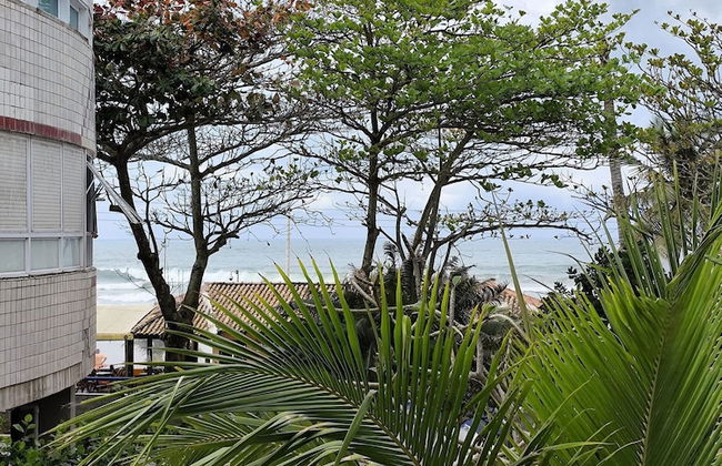 Pé na areia do Guarujá - Praia do Tombo (F) - Foto 52