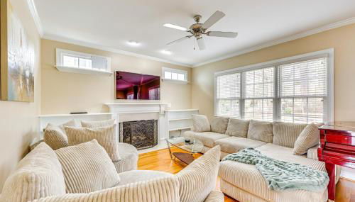 Less Than 9 Mi to Dtwn Raleigh Family Home with Pool Access - Foto 2