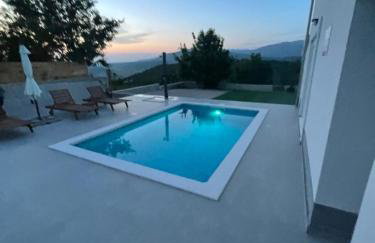 Mediterranean 5 rooms house with pool - Photo 6