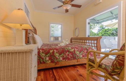 Key West Villas - Photo 13