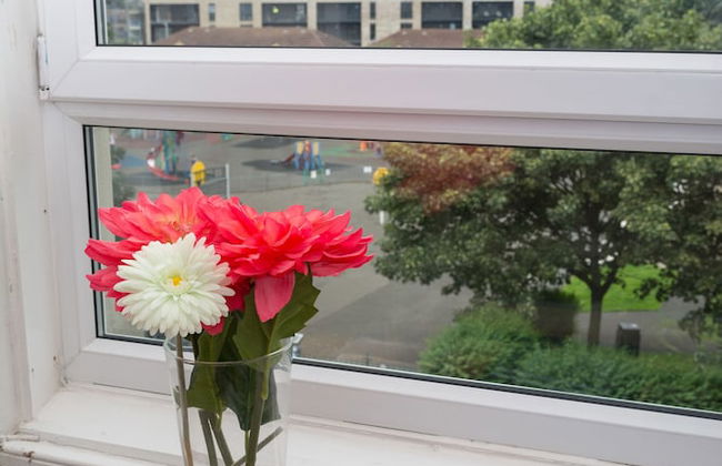 Beautiful City Center 2 Bed Apartment with Park View - Foto 35