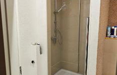 Zentralgelegene Wohnung im EG - Foto 6