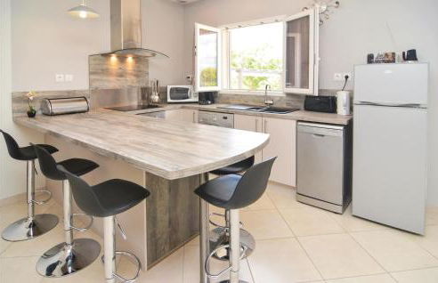 Beautiful Home In Barjac With Wifi - Photo 19