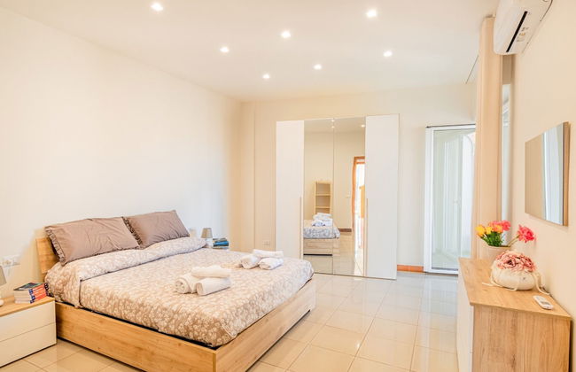 Bright Apartment Private Parking Naples - Foto 7