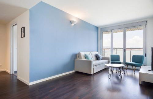 Port Forum Apartments by Olala Homes - Photo 81