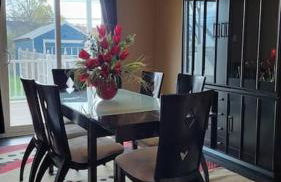 Comfortable and Charming, 15 mins to Niagara Falls - Foto 1