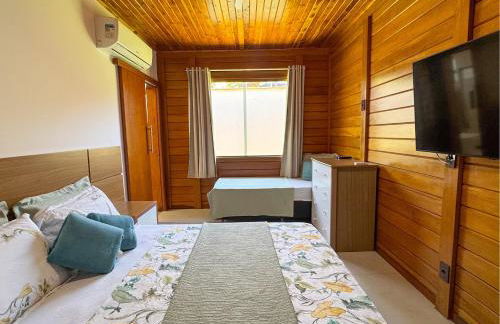 casadecastelhanos, Quadra do MAR de CASTELHANOS, 4 suítes com AR, Churrasqueira, Piscina, Hidromassagem, Cozinha INTEGRADA GOURMET Ideal para FAMÍLIA E AMIGOS - Foto 5