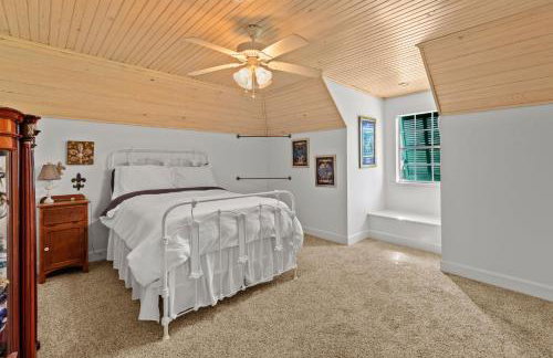 Waterfront 3 Bedroom Home - Foto 10