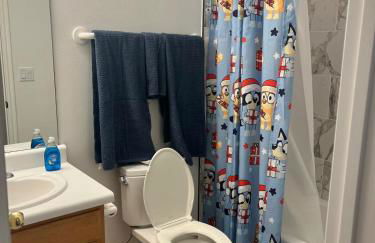 New house & furniture, calm neighborhood - Foto 24