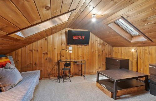 Lakeside Getaway - Lake Access & Firepit - Photo 22