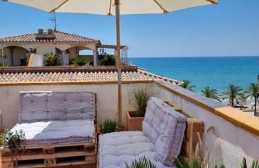 Cal SalMaré seafront apartment with rooftop terrace and pool - Photo 14