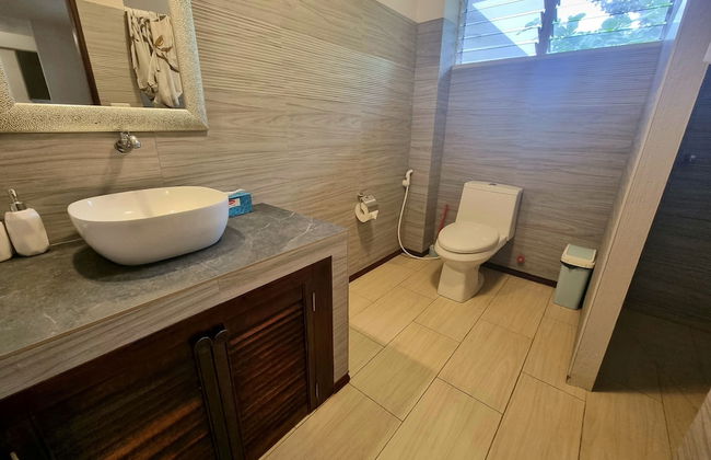 Day & Night Accommodations - Photo 6