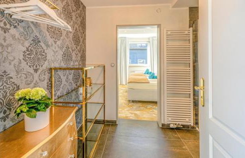 2 Bedroom Cozy Apartment In Mettmann - Foto 6