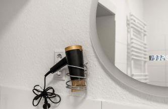 Smart Home - Near Essen, Oberhausen, Bottrop - Perfect for 6 Guests! Balcony - Netflix - Smart TV - Foto 19