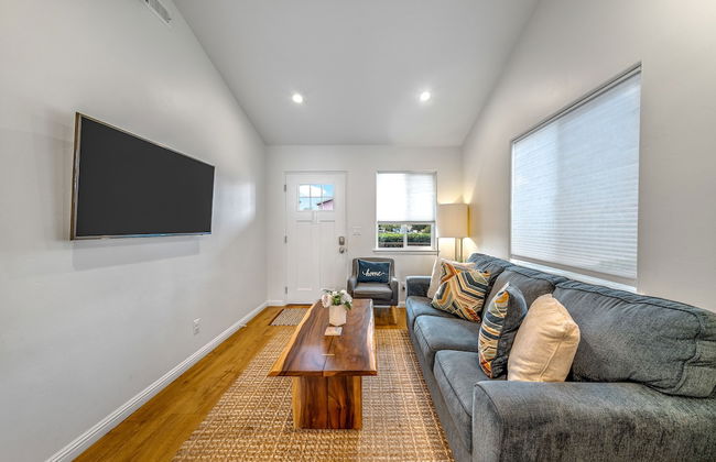 Charming 2 BDR Seaside Cottage 5 Min to Beach! - Foto 18