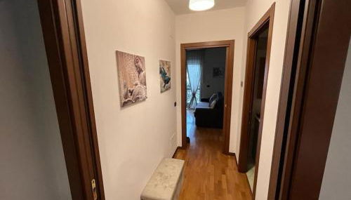 Jane's Home - [Netflix, Wi-Fi] - Foto 3