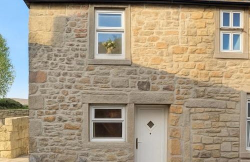Blossom Tree Cottage - Photo 2