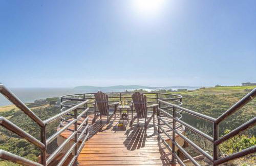 Expansive Ocean-View Retreat with Home Theatre & Spa - Foto 2