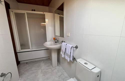 Apartamentos Ría do Barqueiro - Ático completo de 3 habitaciones en O Barqueiro - Foto 10