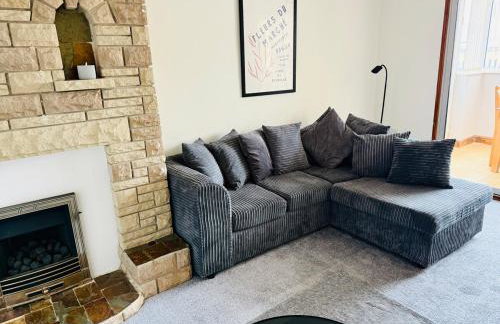 Professional 4BR House - Lace Market, Uni, QMC, City Centre & M1 - Sleeps 8 - Foto 33