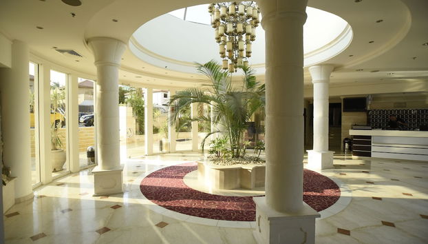 Entrada (vista interior)