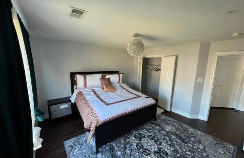 Spacious 5 BR House w/ Gym - Foto 35