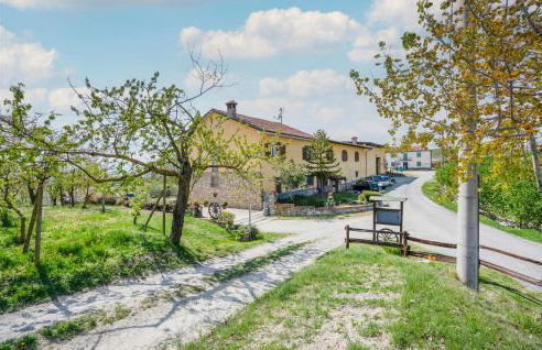 Nice Home In Marsaglia Cn With Jacuzzi - Foto 11