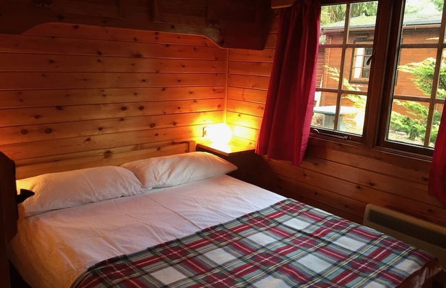 Lurchers Cabin Aviemore - Photo 3