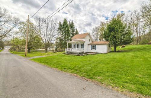 Cozy Milford Cottage on Half Acre w Deck & Grill - Foto 24
