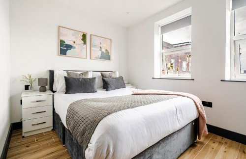 Prestige Apartment Close to Elstree & Borehamwood Station - Photo 11