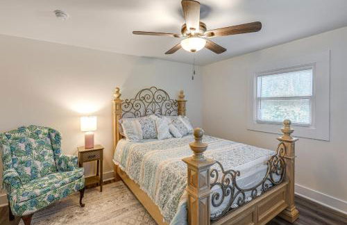 Small-Town Charm and Local Dining Home in Burgaw! - Foto 16