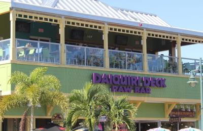 New! Remodeled, Pool-Side, 1-min to Beach Path! - Foto 77