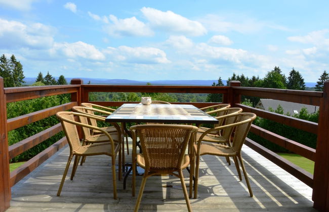 Affluent Chalet in Septon with Whirlpool, Sauna, Hot Tub - Photo 21