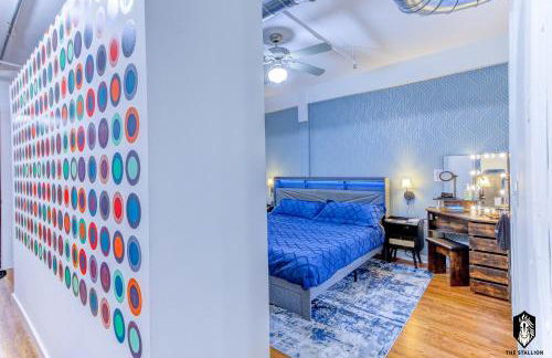 The Stallion #301 - Walk to attractions, Modern Luxe Loft in Downtown Memphis with free covered gated parking - Foto 23