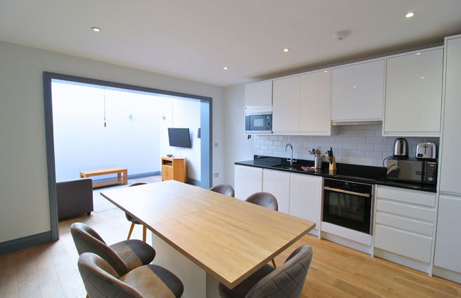 Ealing Broadway by Viridian Apartments - Foto 17