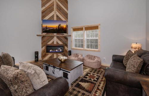 Boone Getaway Dog Friendly, Hot Tub, Fire Pit! - Foto 1