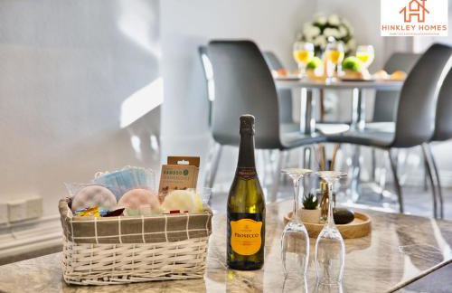 Spacious Apartment In The Centre Of Bridgwater Ideal for Contractors & Group Stays By Hinkley Homes Short Lets & Serviced Accommodation - Foto 19