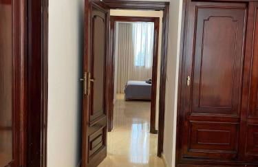 Marbella Beach Front Edificio Mayoral Centro Ciudad y Primera Línea Playa Muy Amplio y Espacioso - Foto 25