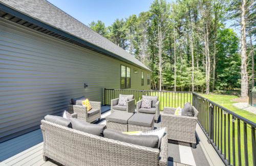 Fennville Vacation Rental Seasonal Heated Pool! - Foto 2