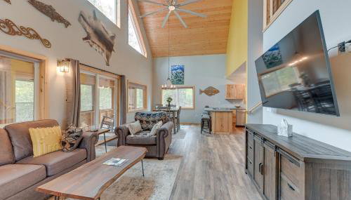 Soldotna Home with 2 Living Areas and Spacious Porch - Foto 5