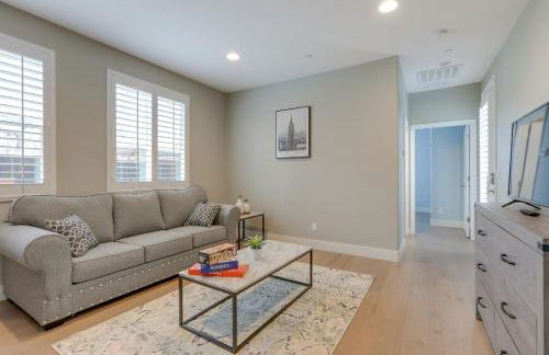 Luxe Roseville Home with Pool and Hot Tub! - Foto 12