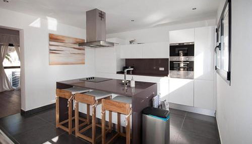 Villa Lynn - Photo 2