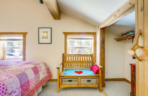 Mountain Chalet Getaway: Steps to Crystal River! - Foto 22