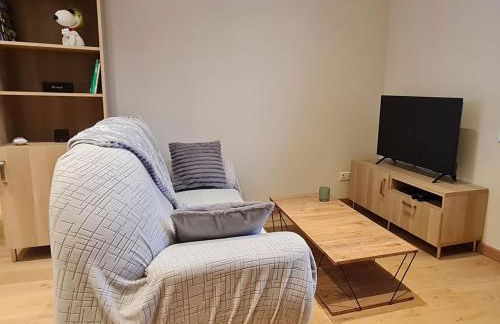 Appartement cosy à Briey avec climatisation et parking optionnel - FR-1-584-390 - Foto 11