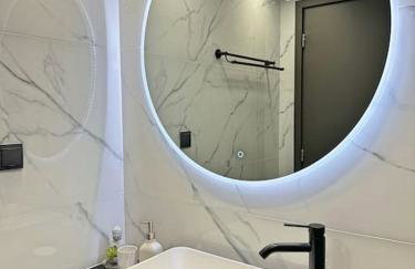 Oasis Luxury Apartments - Photo 29